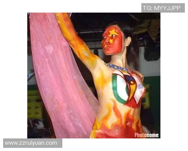 中国女性对足球明星的热爱与追捧背后的情感与文化分析