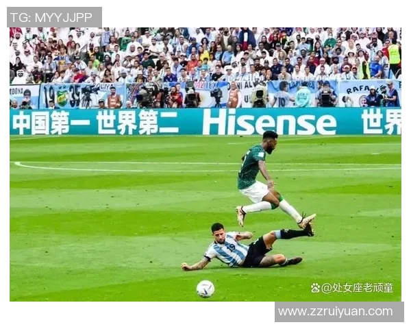 左脚神技足球场上的左脚巨星们如何颠覆比赛格局