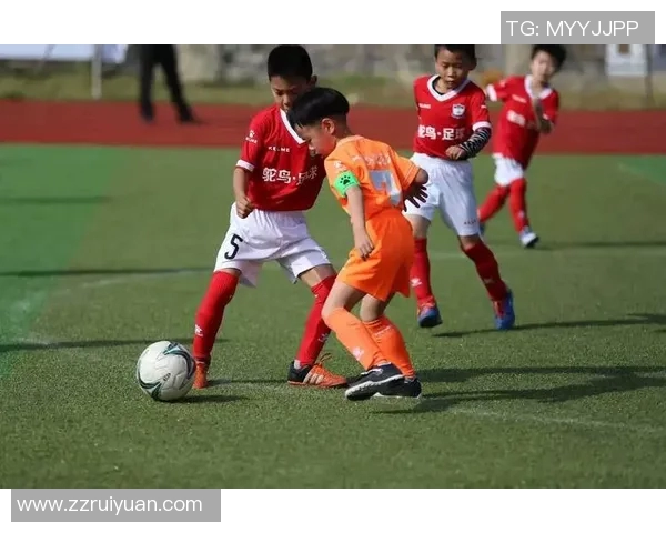 足球场上的魅力风采帅气足球明星大集合让你一睹他们的风采与魅力